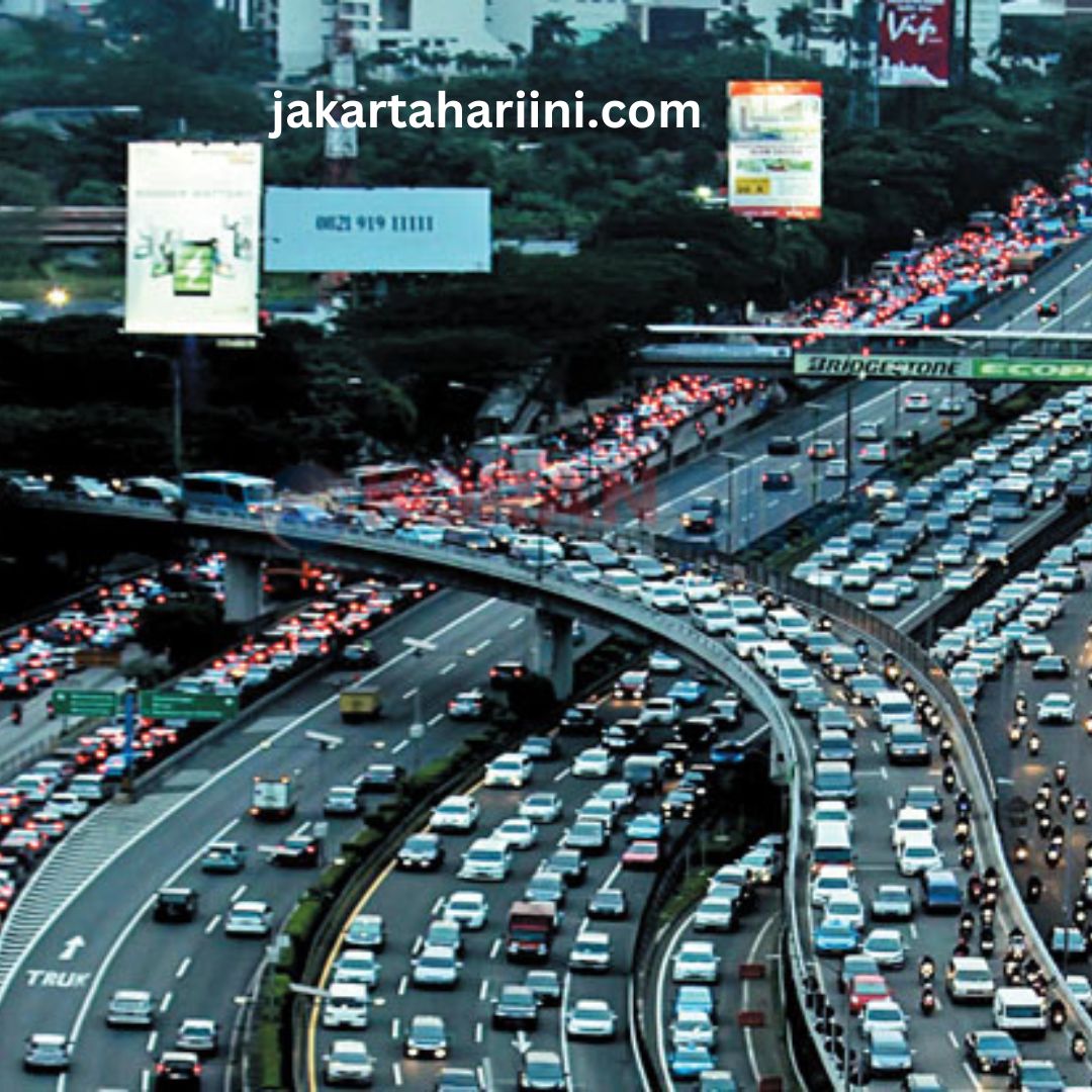 Menghadapi Tantangan Lalu Lintas Jakarta